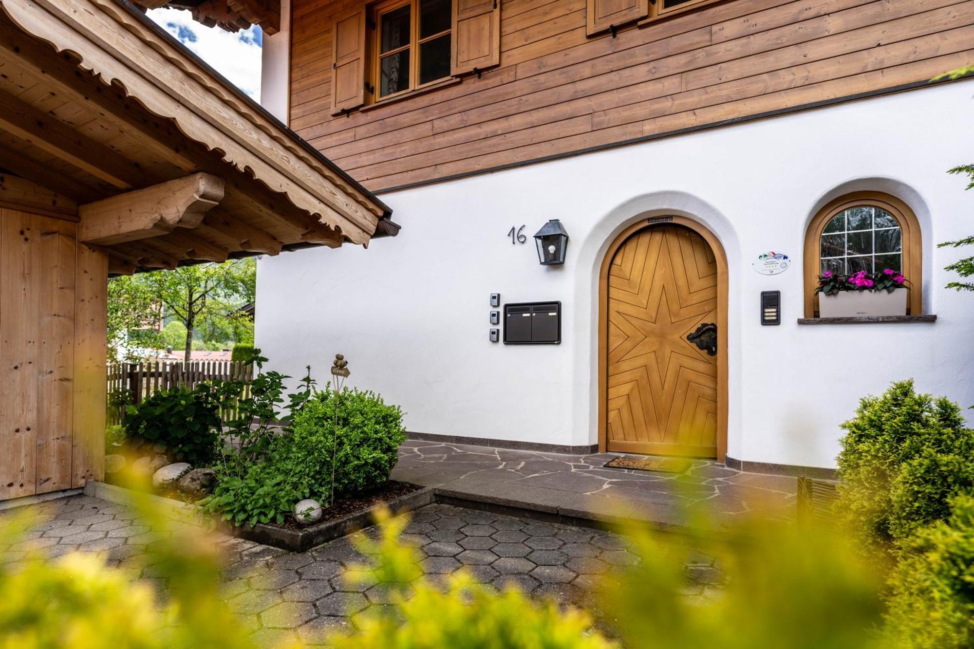 Ferienwohnungen Lara Wohnung 3 Wallgau Εξωτερικό φωτογραφία